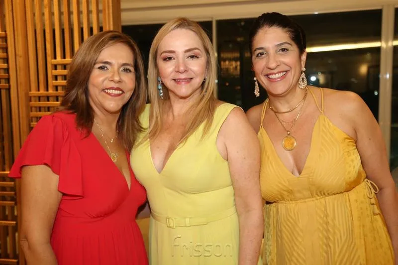 Ailza Ventura, Sandra Fujita e Elisa Oliveira