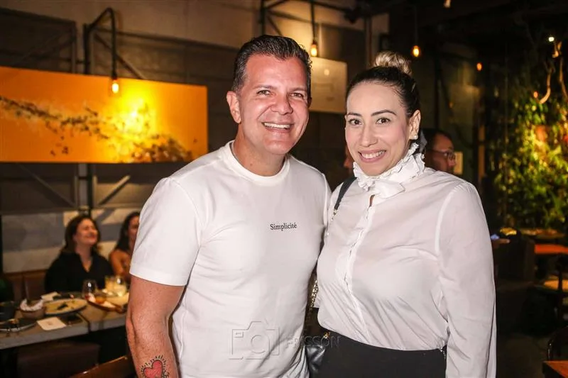 Gustavo Serpa e Raquel França