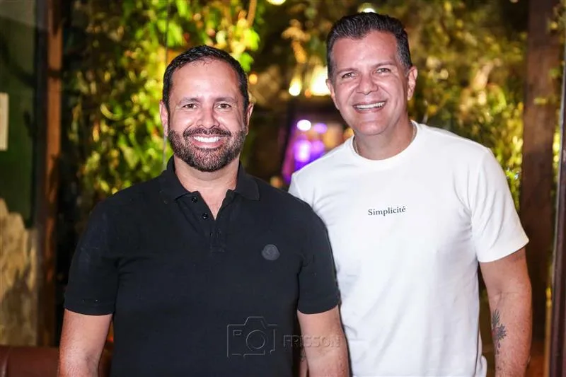 Otoni Oliveira e Gustavo Serpa