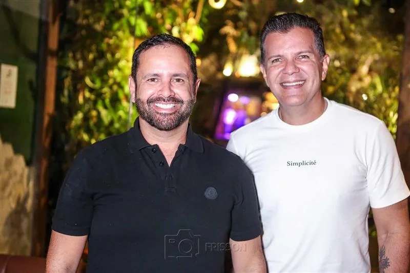 Otoni Oliveira e Gustavo Serpa