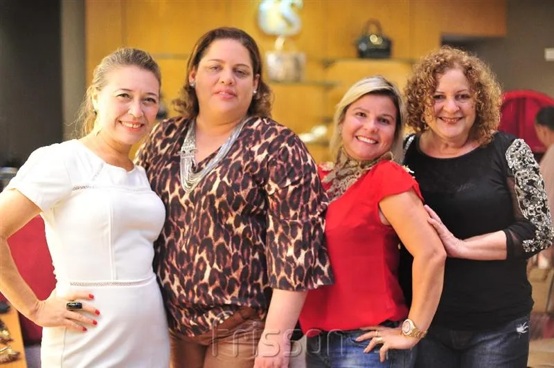 Ariany Costa, Samya Sahdo, Jacqueline Kato e Solange Sahdo