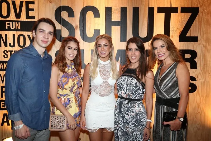 André Albuquerque, Lara Matos, Priscila Silva, Raquel Machado e Maira Silva