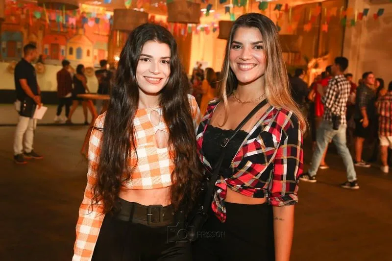 Fabricia Alves e Rayara Figueiredo