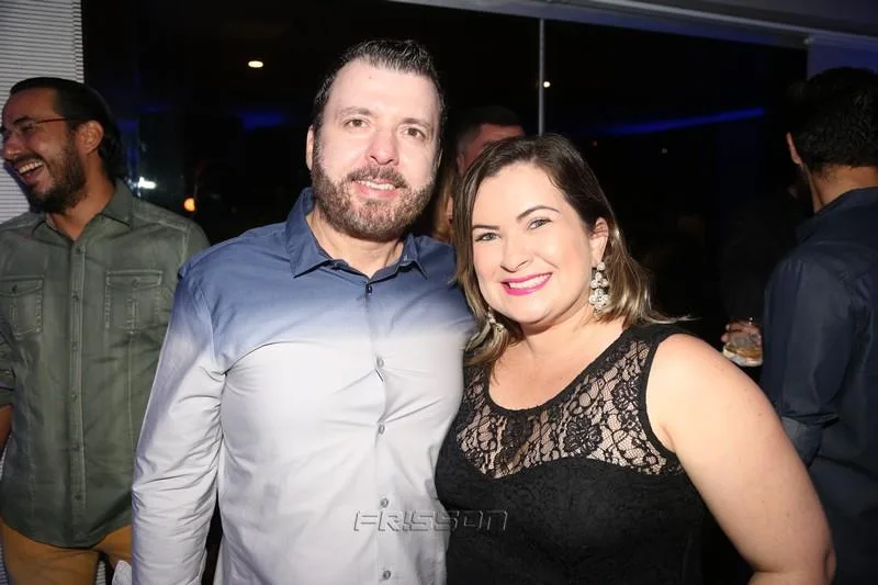 Cesar Martins e Briane de Castro