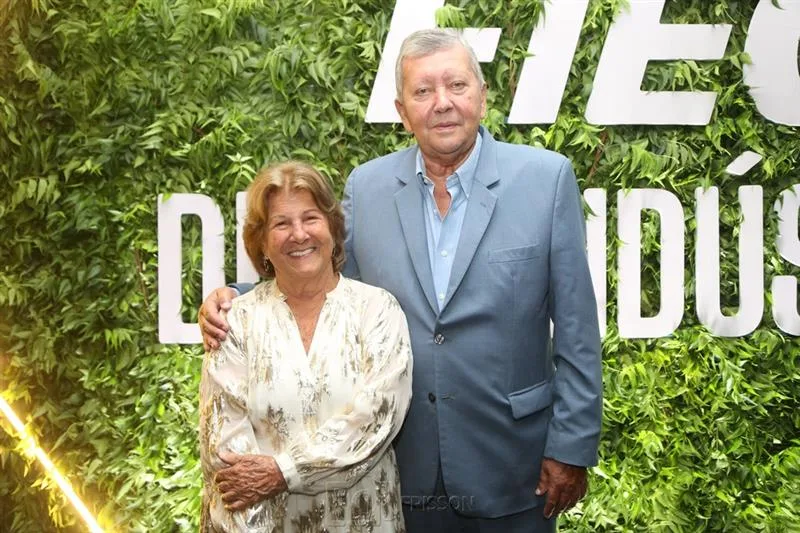 Ana Lúcia Mota e Antônio Nelson