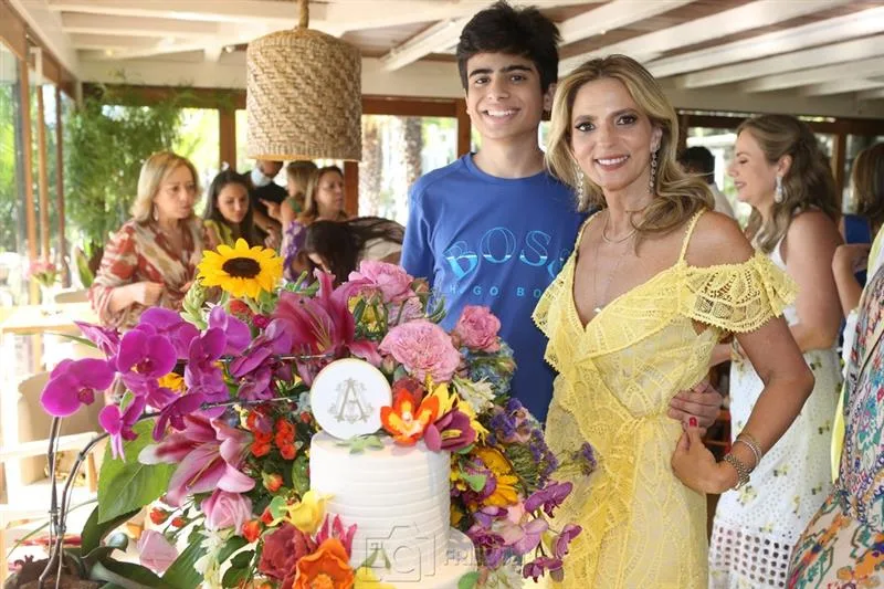 Alexandre e Michelle Aragão