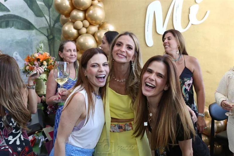 Adriana Praxedes, Michelle Aragão e Niedja Bezerra