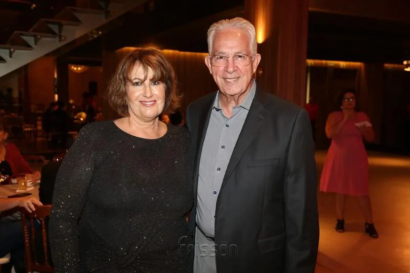 Annette Reeves e Carlos Prado