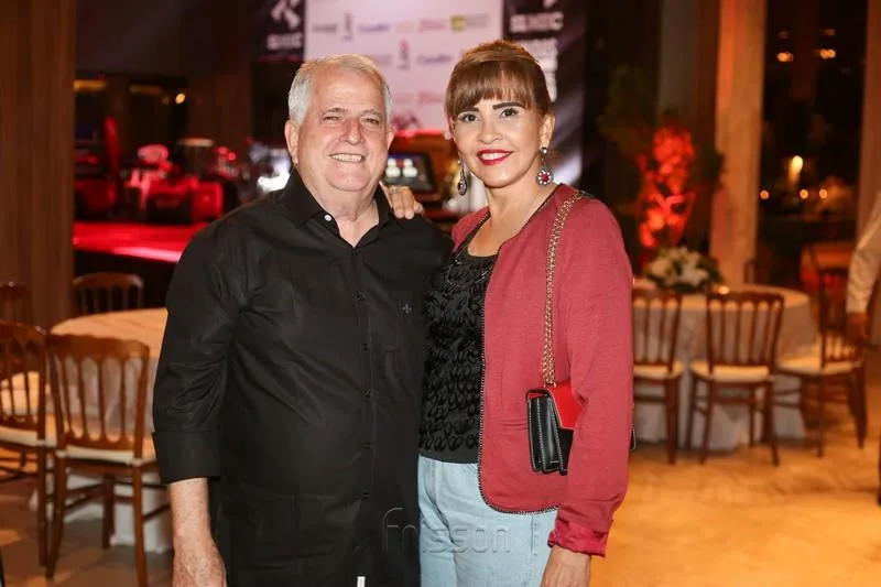 Antunes e Márcia Mota
