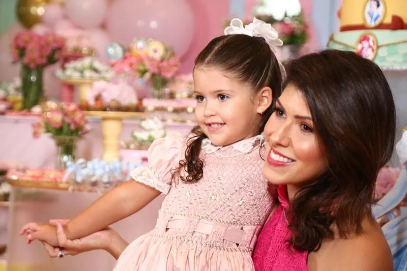 Alice e Flávia Laprovitera