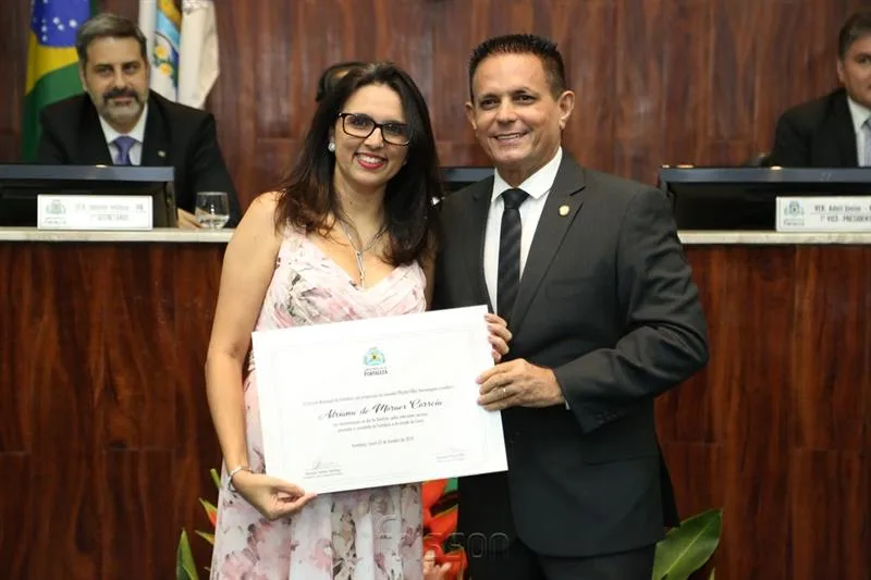 Adriana Correia e Plácido Filho