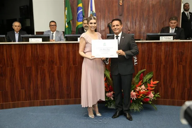 Aline Moraes e Plácido Filho