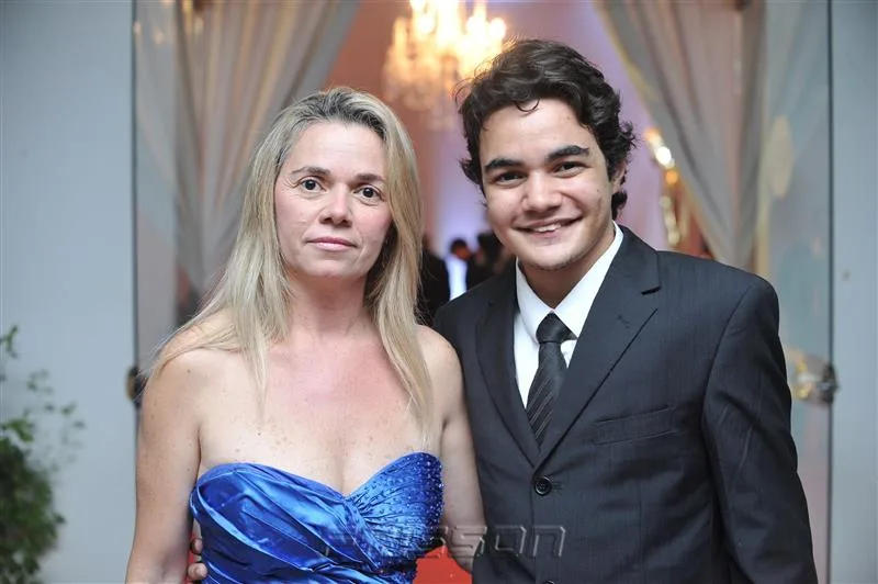 Deuziane e Hugo Ribeiro
