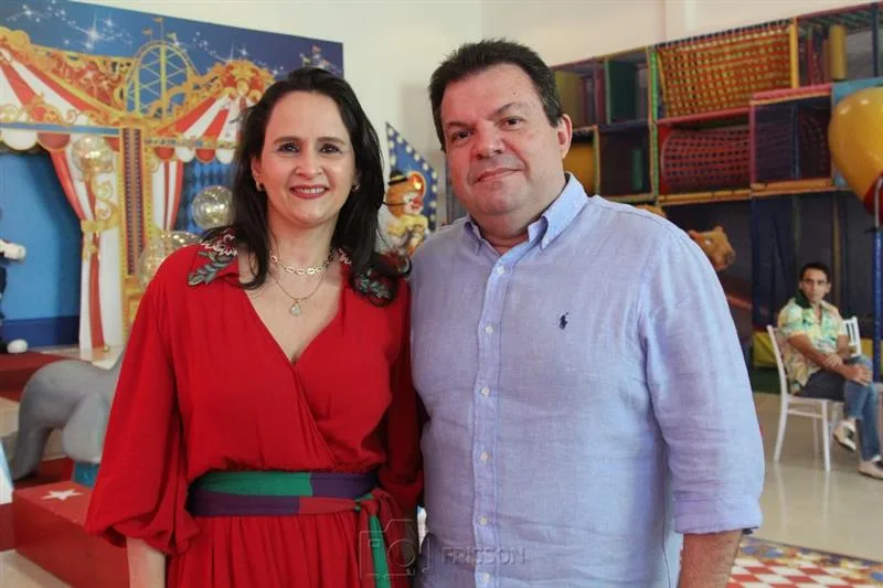 Adriana Miranda e Fernando Férrer