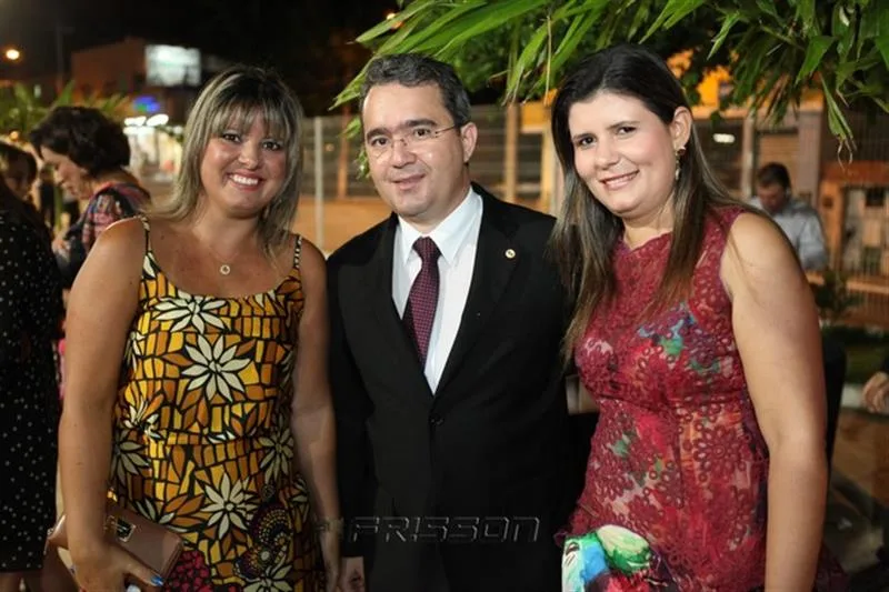Adriana Monteiro, Emanuel Fontenele e Eline Araújo