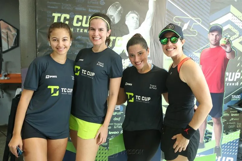 Giulia Lopes, Jamille Carapeba, Aline Albuquerque e Beatriz Araújo