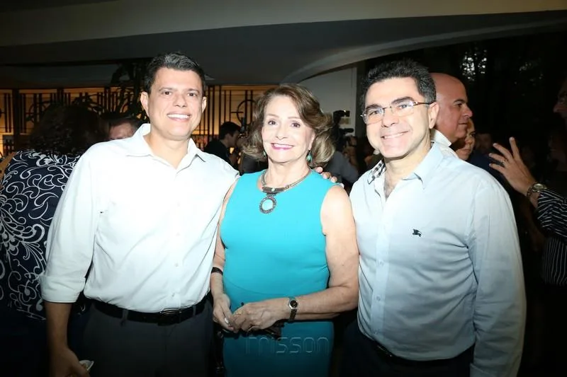 Abelardo e Regina Targino e Isaac Furtado