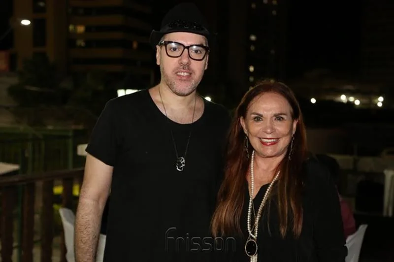 Alysson Aragão e Simone Belin
