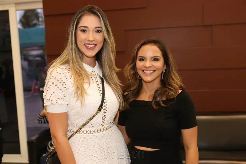 Alice Colares e Viviane Martins