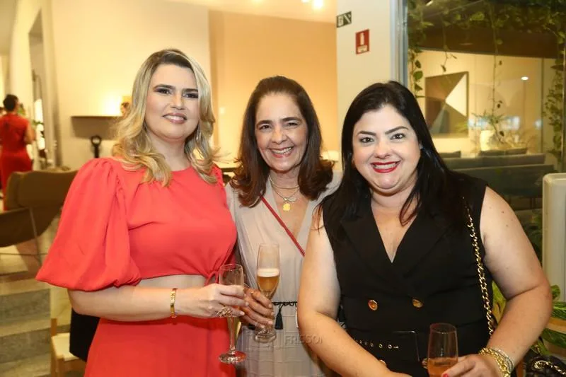 Ana Cristina Meira, Giana Studart e VIviane Almada