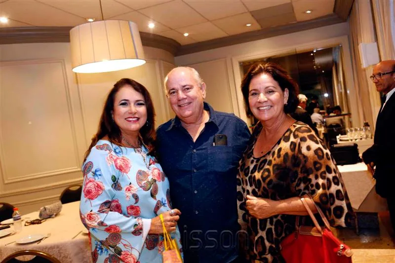 Ana Luiza Costa Lima, Antonio José e Mônica