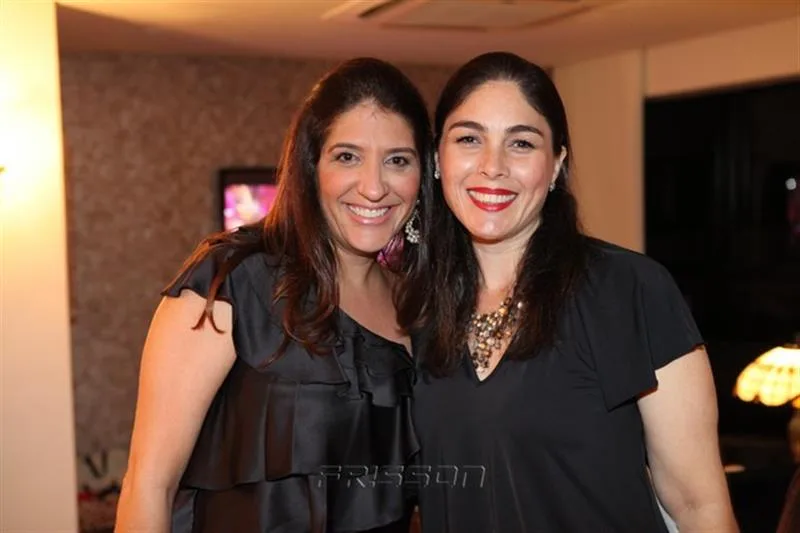 Elisa Oliveira e Izabela Fiúza