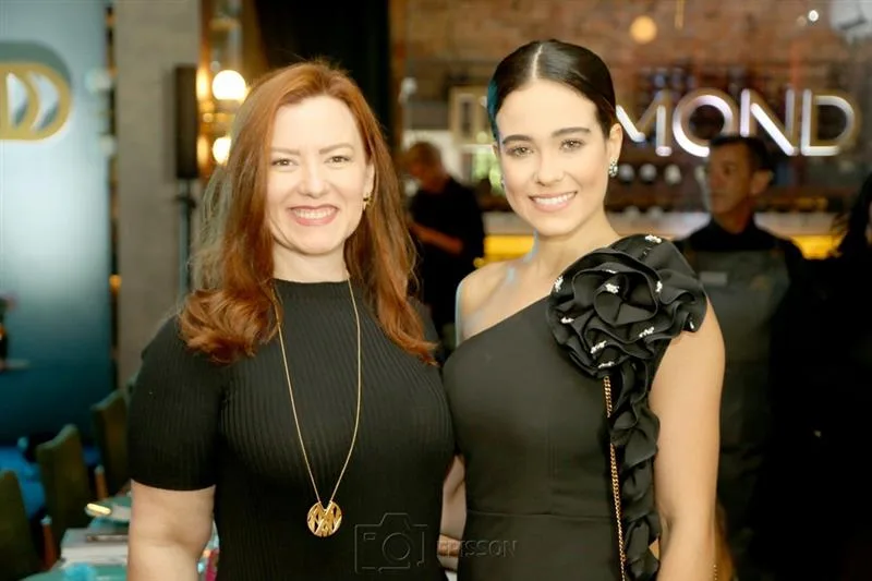 Aline Barroso e Tereza Montenegro