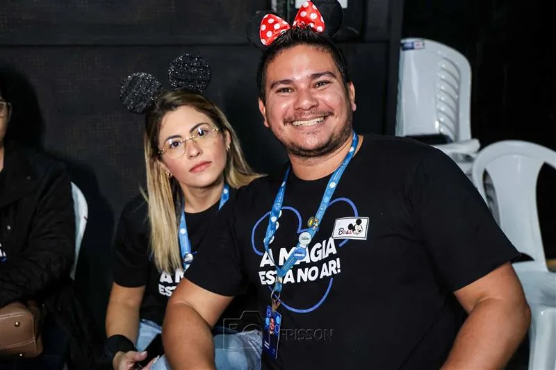 Carol Assunção e Junior Xavier