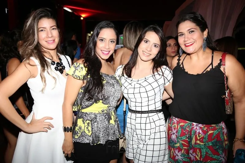 Carol Farias, Marcela Alencar, Roberta Portela e Larissa Silveira