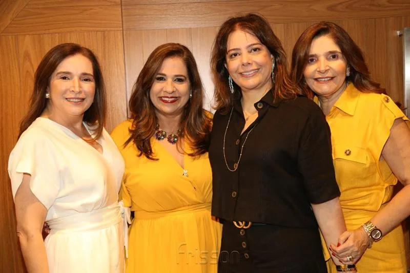 Adriana Teixeira, Martinha Assunção, Claudia Gradvohl e Cristiane Figueiredo