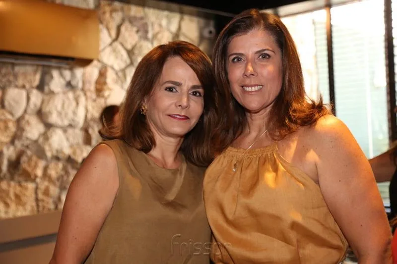 Ana Clara Ferreira e Nara Amaral