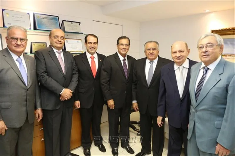 Chiquinho Feitosa, Fernando Cirino Gurgel, Salmito Filho, Beto Studart, João Carlos Paes Mendonça, Valfrido Salmito e Ivens Dias Branco