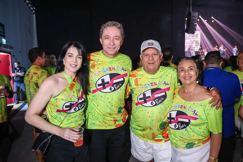 Carla, Marcos Moraes, Otacio e Lu Dantas