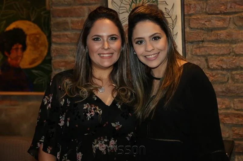Ana Gladys Oquendo e ana Flavia Accyole
