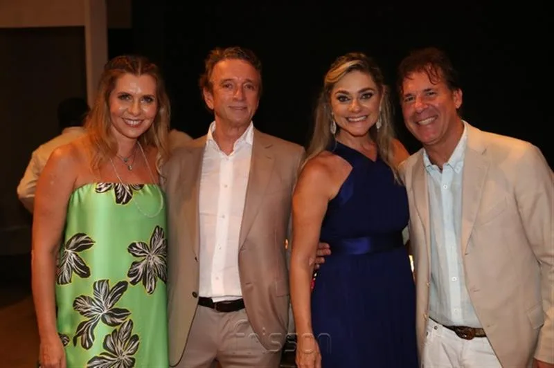 Alessandra, Erivaldo Arrais, Célia e Arthur Magalhães