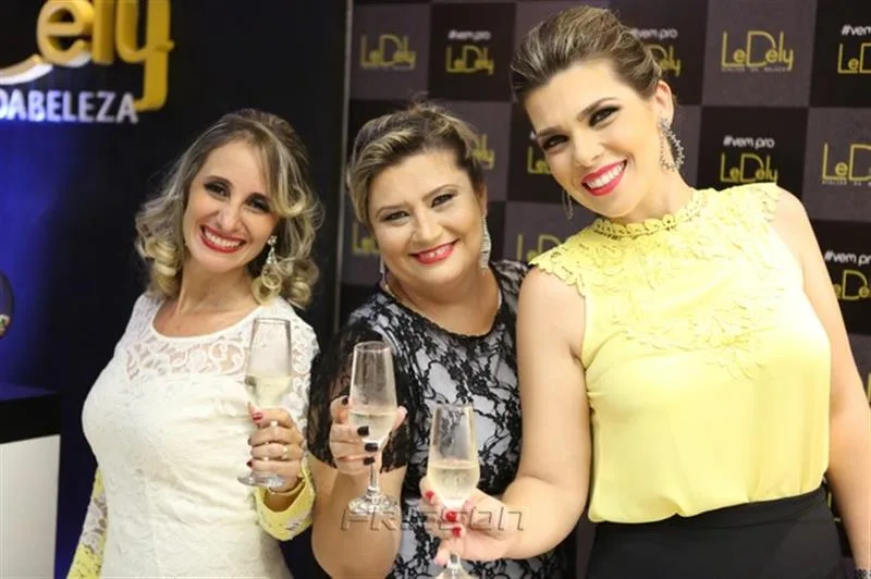Andrea The, Kelly Holanda e Jamilly Veras