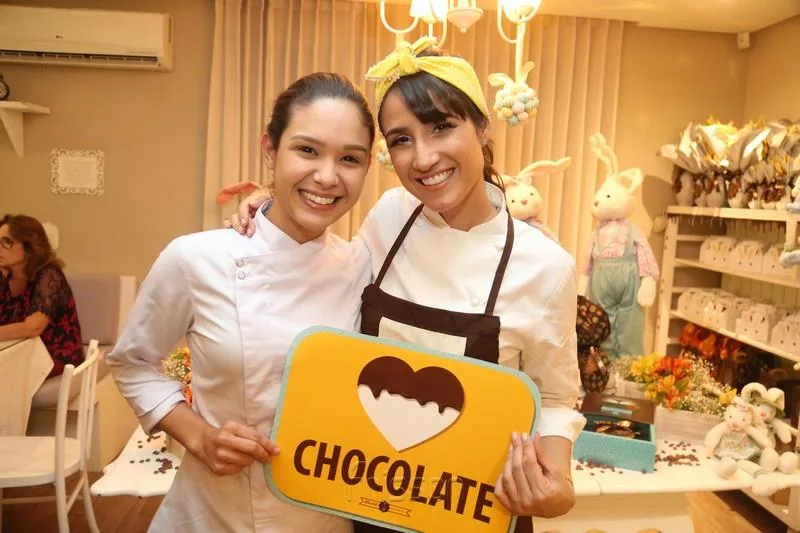 Bia Araújo e Lia Quinderé