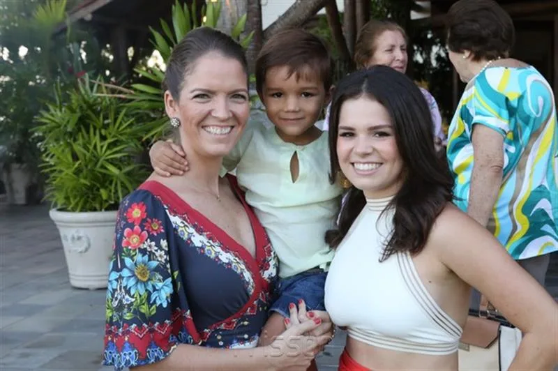 Andrea, Davi e Leticia Studart