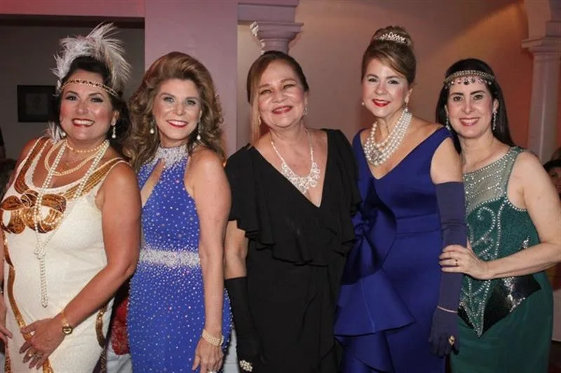 Ana Luiza Costa Lima, Rosângela De Francesco, Cristiane Levy, Alexandrina Aguiar e Valéria Costa Lima