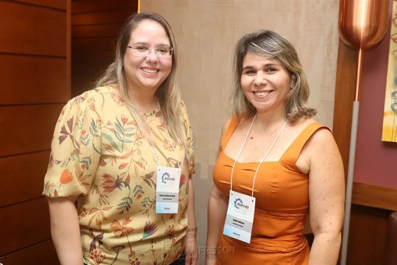 Elyane Costa e Xenia Pinheiro