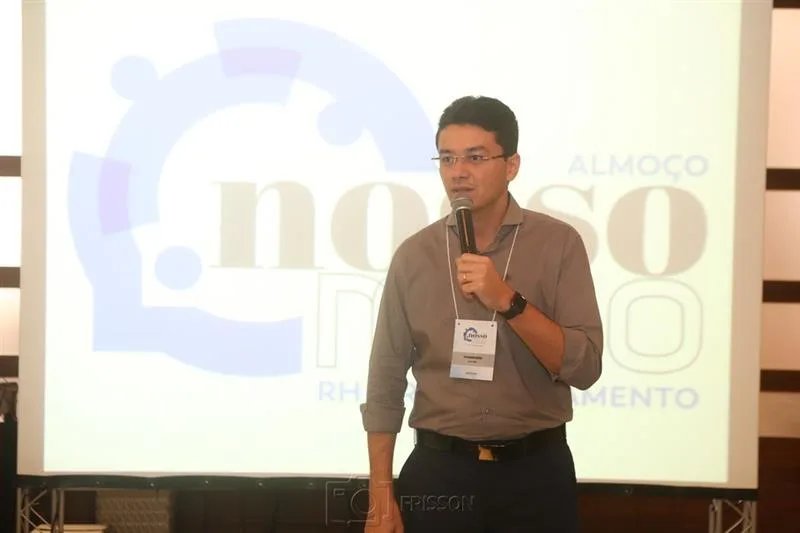 Fernando Hélio