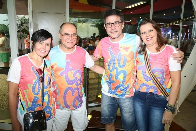 Alana e Jesualdo Farias, Barros Neto e Andréa Barros