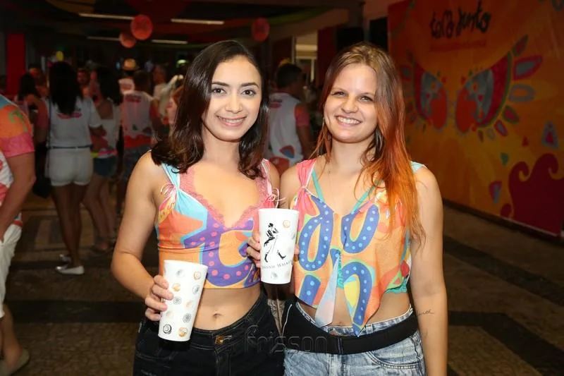 Ana Paula e Nicole Cordeiro