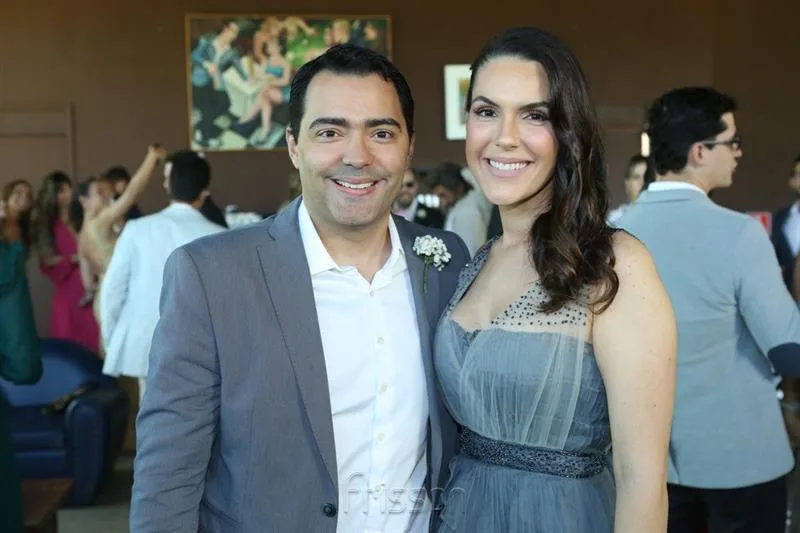 Andre e Larissa Laprovitera