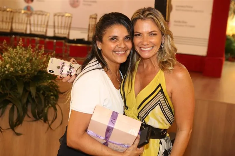 Jaqueline Lima e Vanessa Queirós