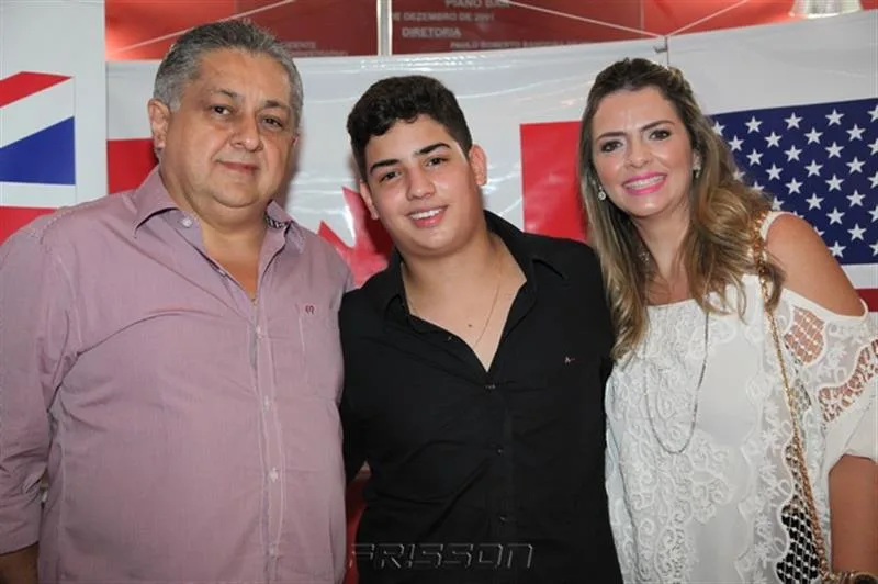 Adriano, Felipe e Tais Pinto