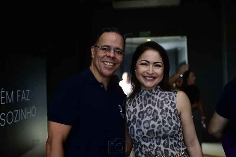 Cleonildo Correa e Carina Gaia