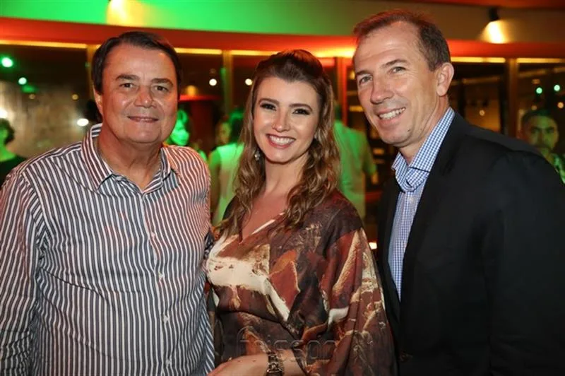 Dionisio Barsi, Thamara Azevedo e Philippe Godefroit