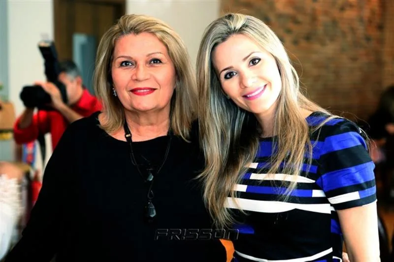 Ana Lúcia Assunção e Luciana Saumim