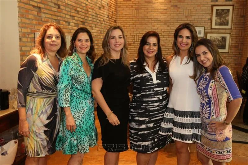 Cláudia Gradvohl, Cristiana Carneiro, Suyane Dias Branco, Martinha Assunção, Eveline Fujita e Adriana Queiroz